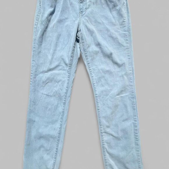 Denim - Levis Womens 10 Blue Denim Classic Straight Fit - Light Wash Stretch 30x30